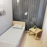 Old Town Bucharest- Shared Проживання в сім'ї