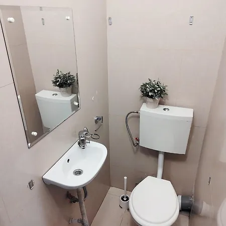 Old Town Bucharest- Shared Alloggio in famiglia *