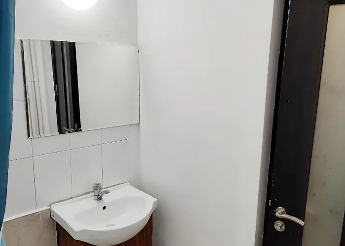 Old Town Bucharest- Shared ホームステイ *