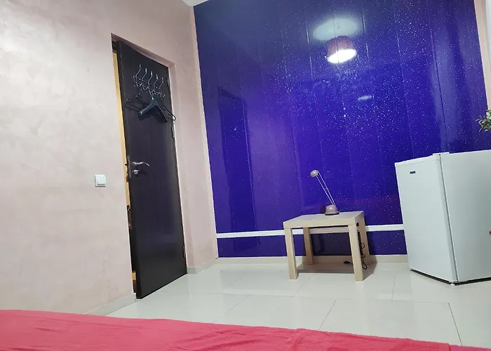 Old Town Bucharest- Shared ブカレスト